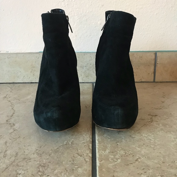 Sam Edelman ‘Kit’ Black Suede Ankle Bootie - Picture 4 of 8